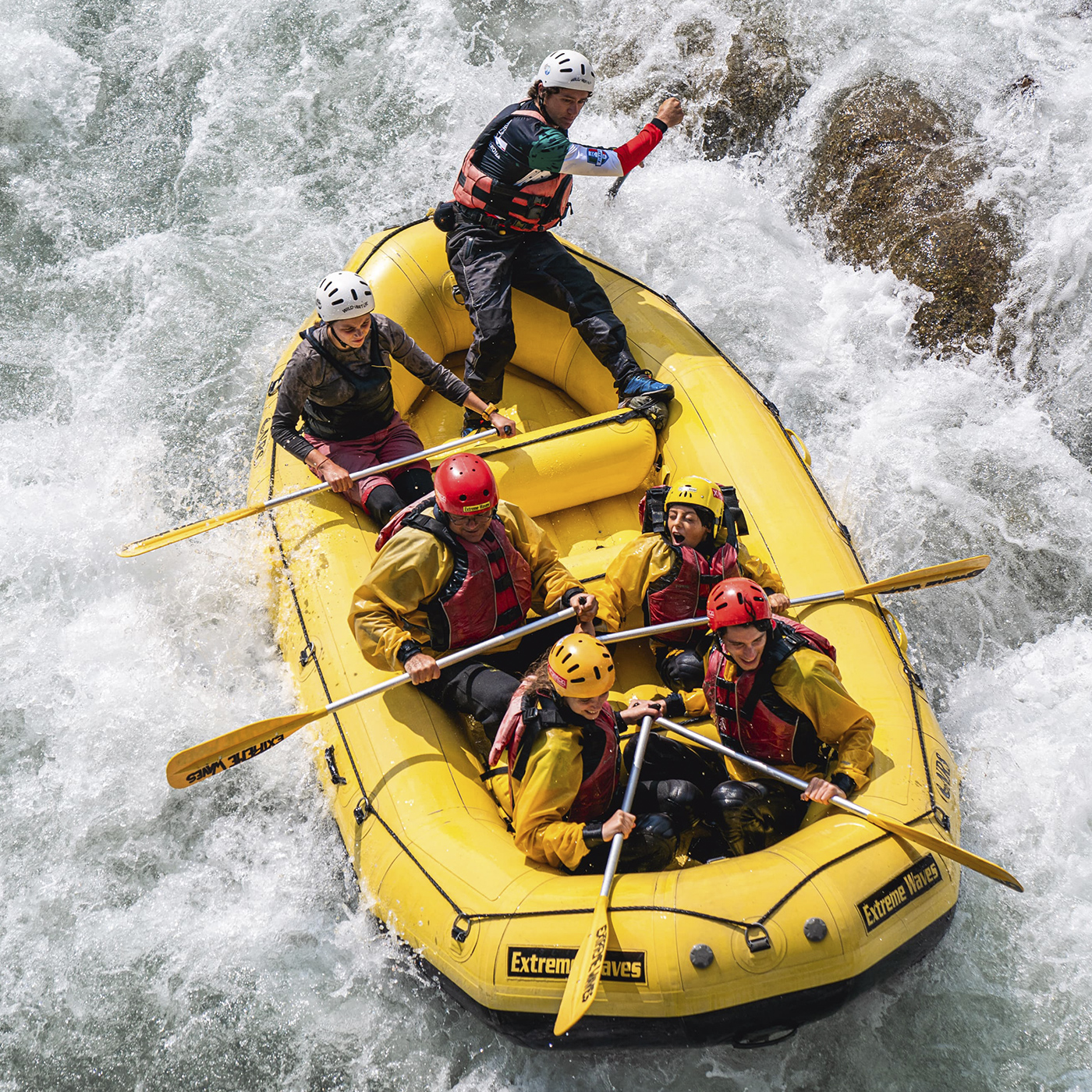 MONROC-BEACTIVE-rafting1-1400x1400