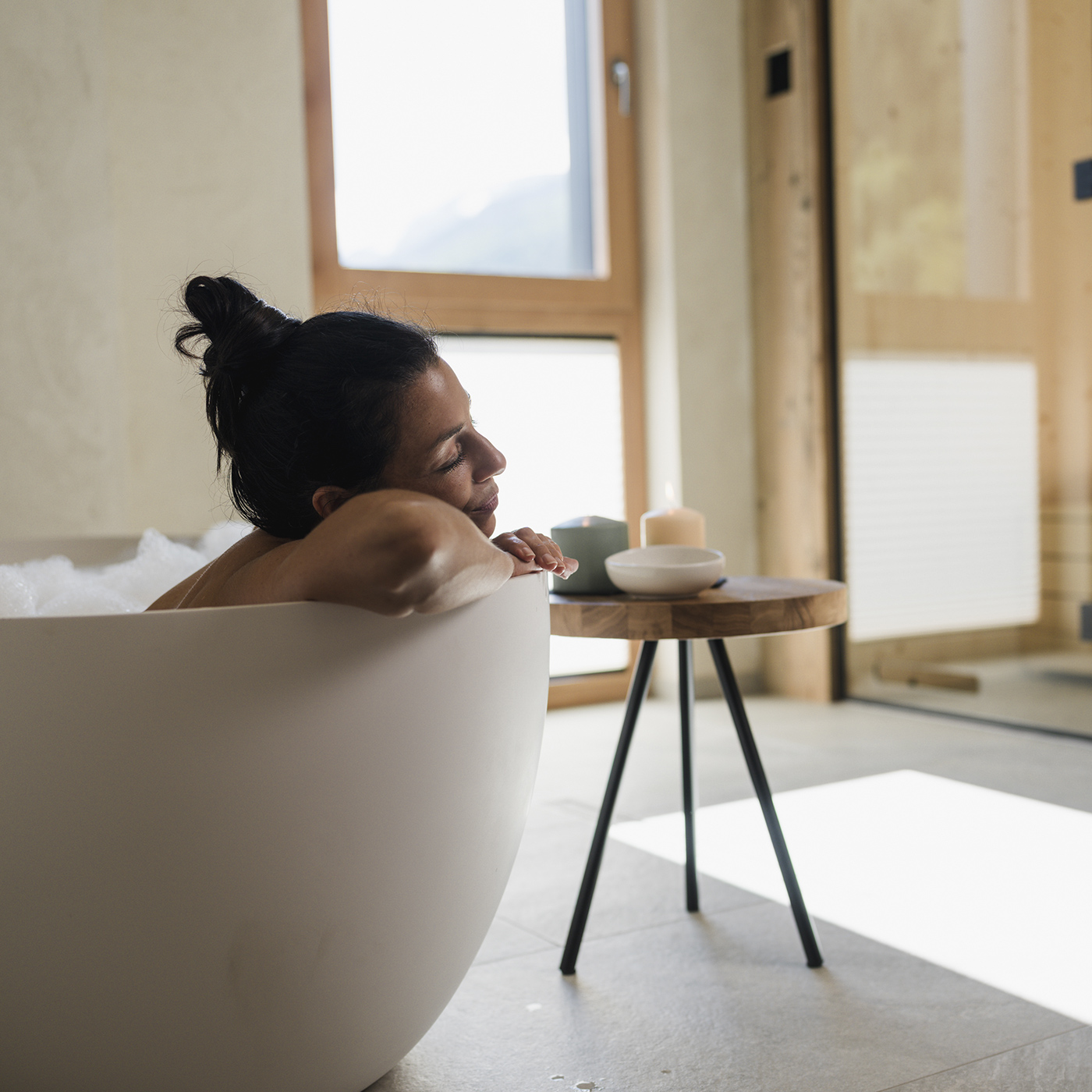 Monroc Hotel Val di Sole Suite Explorer con balcone sauna e vasca stand alone workation smart working