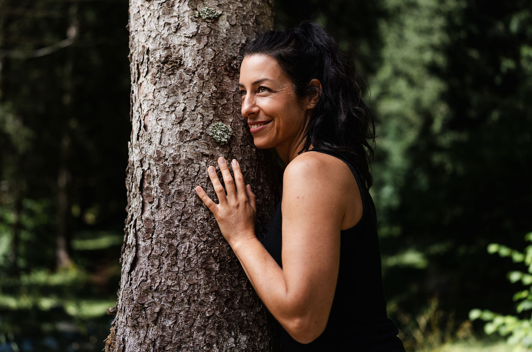 MONROC ARBOREA tree hug