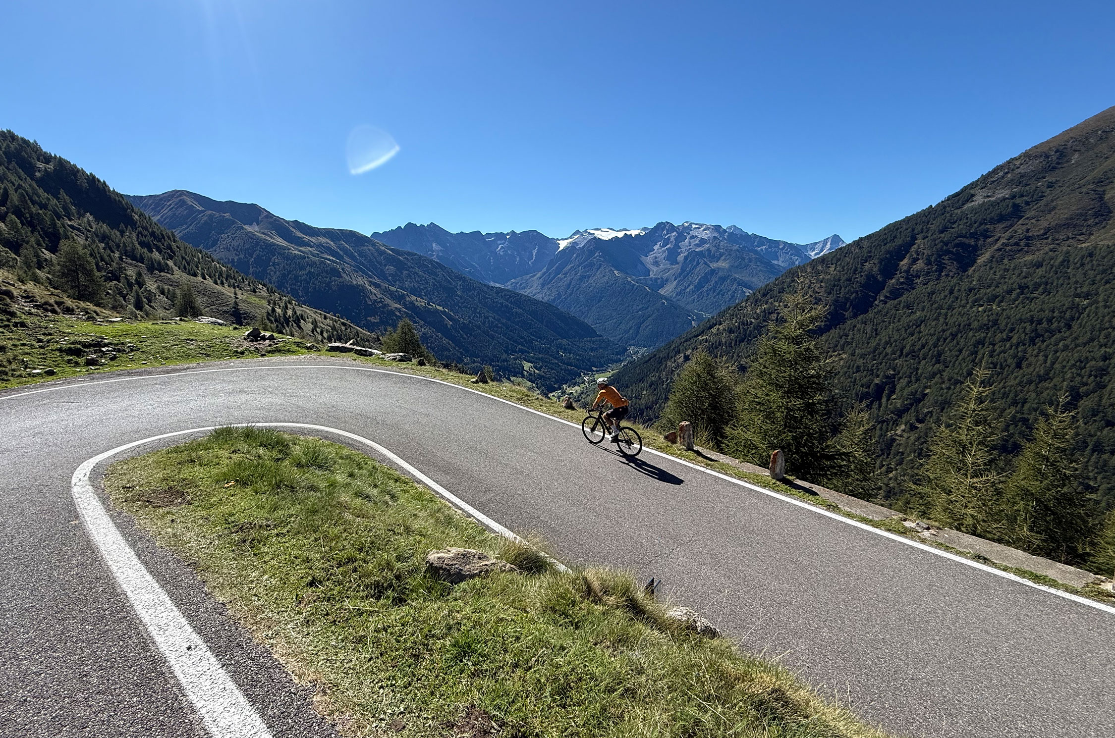 PAsso Gavia Giro Bike Day Monroc hotel roadbike tour